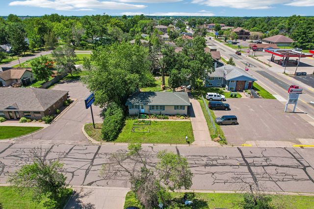 38804 8th Avenue, North Branch, MN 55056