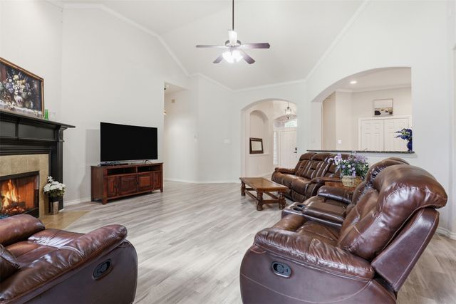 410 Charlie Way, Weatherford, TX 76087