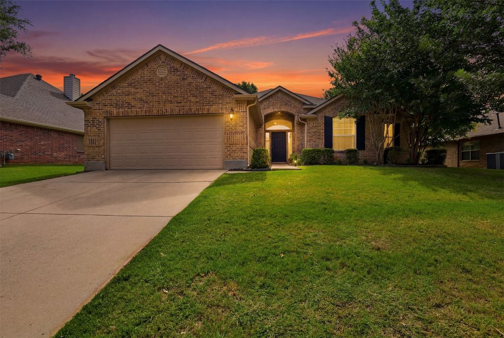 410 Charlie Way, Weatherford, TX 76087
