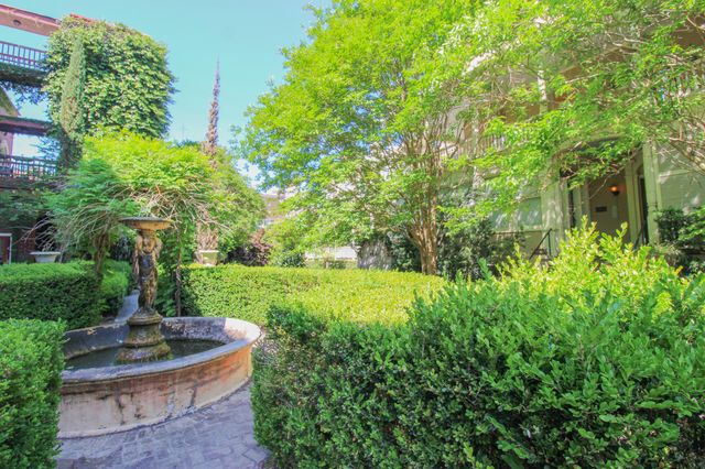 313 Meeting Street 25, Charleston, SC 29403