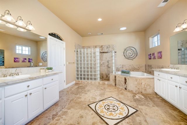 100 Englehart Dr, Folsom, CA 95630