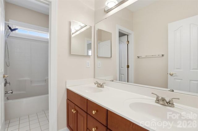 13937 Dovehunt Place, Charlotte, NC 28277