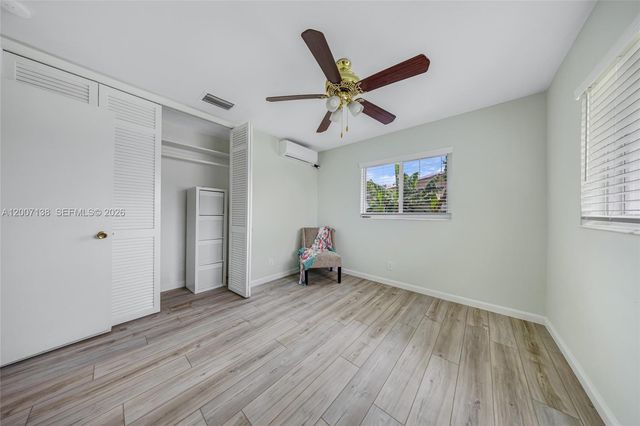 1320 NE 27th Ave 1, Pompano Beach, FL 33062