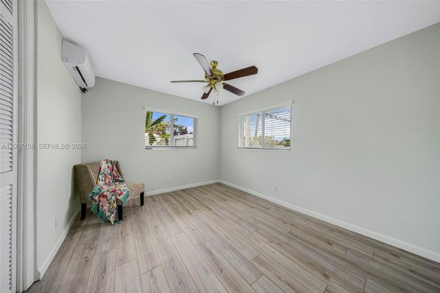 1320 NE 27th Ave 1, Pompano Beach, FL 33062