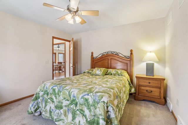 450 Concord Drive, Oregon, WI 53575