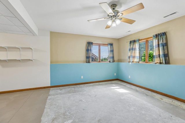450 Concord Drive, Oregon, WI 53575