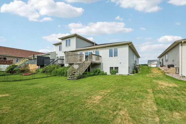 450 Concord Drive, Oregon, WI 53575