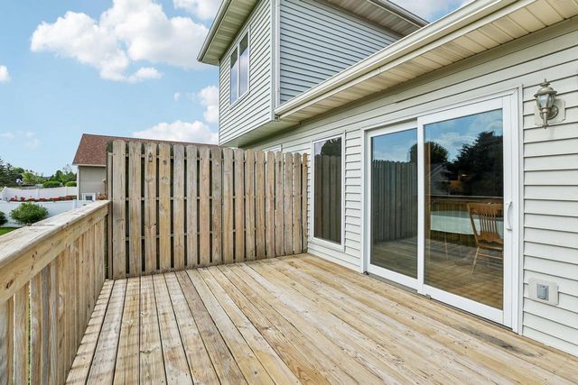 450 Concord Drive, Oregon, WI 53575