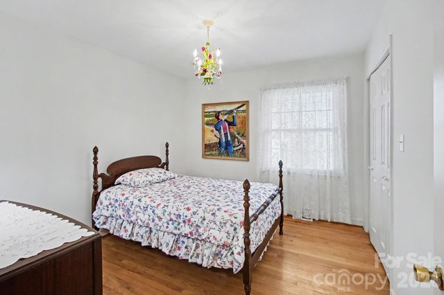 24 Church Street, Weaverville, NC 28787