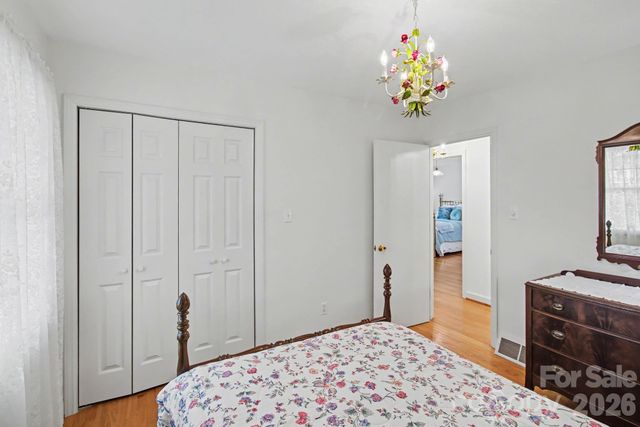 24 Church Street, Weaverville, NC 28787