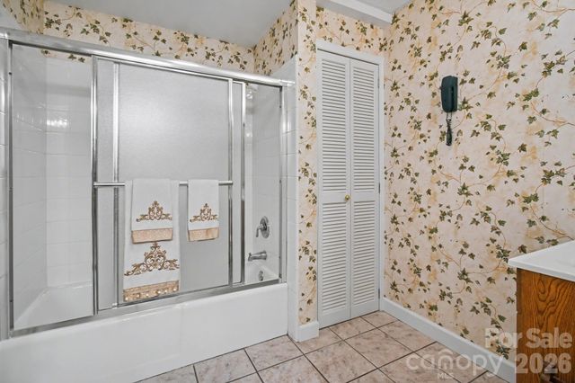 24 Church Street, Weaverville, NC 28787