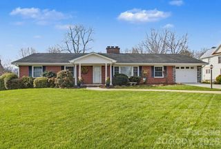 24 Church Street, Weaverville, NC 28787