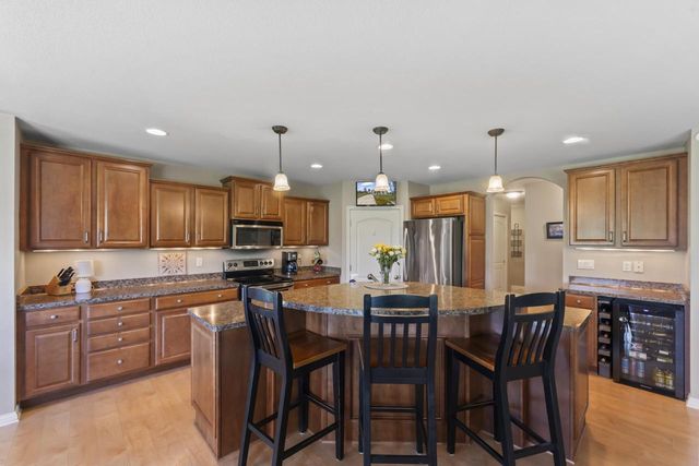 N86W27678 Meadowview COURT, Hartland, WI 53029