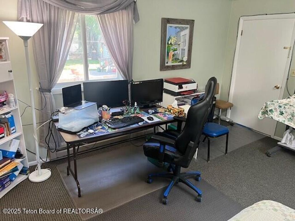 110 & 120 W HANSEN Avenue, Jackson, WY 83001 photo 10