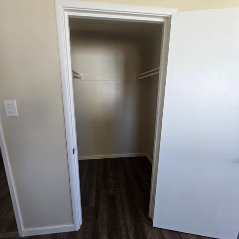 646 W Terrace Avenue, Fresno, CA 93705
