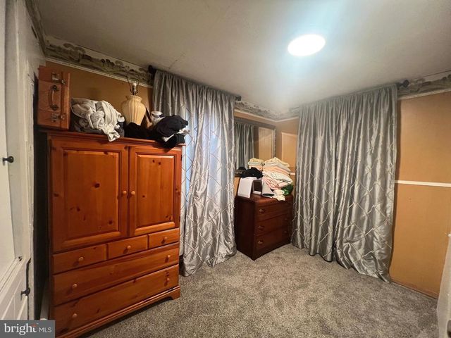 323 RICHMOND ST, Keyser, WV 26726