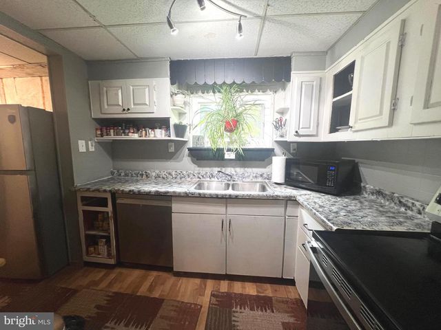 323 RICHMOND ST, Keyser, WV 26726