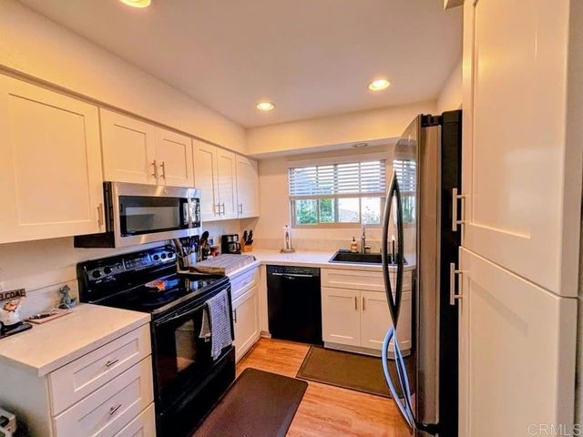 4491 Kittiwake Way, Oceanside, CA 92057