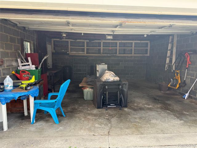 15263 Horger, Allen Park, MI 48101