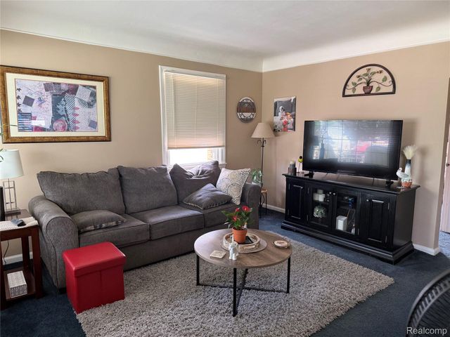 15263 Horger, Allen Park, MI 48101