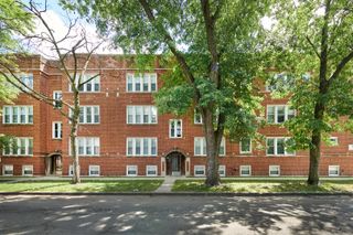 7209 N DAMEN Avenue 3, Chicago, IL 60626