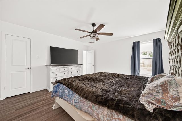 18634 Scopello Drive, New Caney, TX 77357