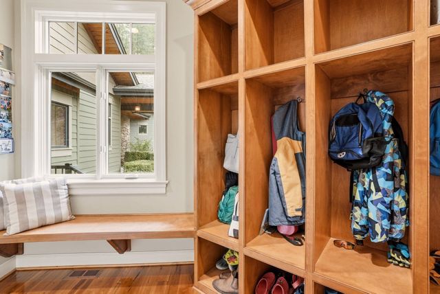 7310 S HATCH Rd, Spokane, WA 99224