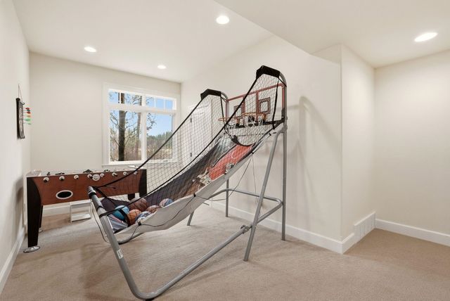 7310 S HATCH Rd, Spokane, WA 99224