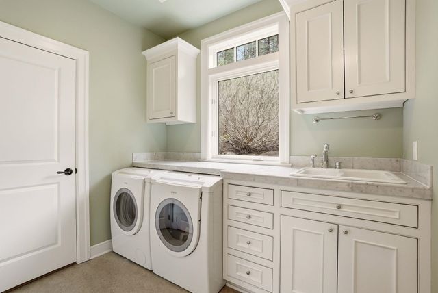 7310 S HATCH Rd, Spokane, WA 99224