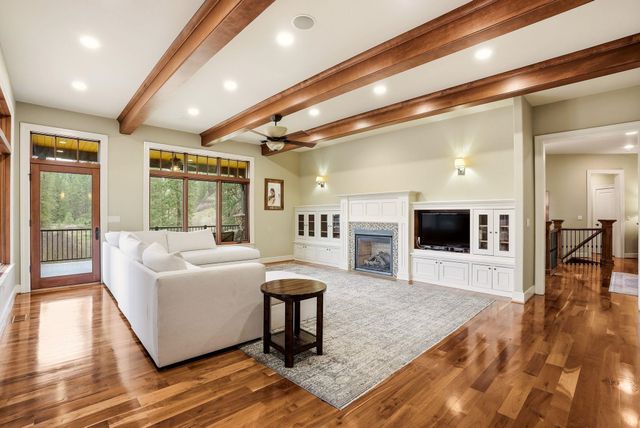 7310 S HATCH Rd, Spokane, WA 99224