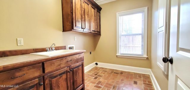 2521 Promenade Boulevard, Ocean Springs, MS 39564