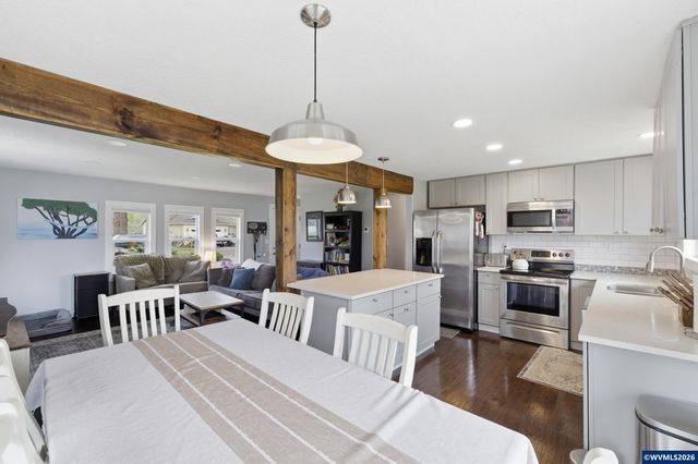 4305 Batting St NE, Keizer, OR 97303