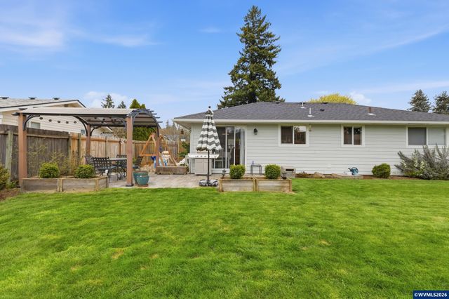 4305 Batting St NE, Keizer, OR 97303