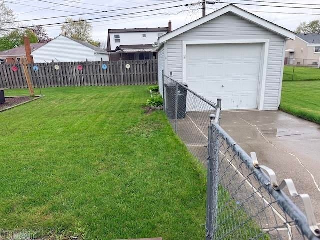 31635 Couchez Street, Saint Clair Shores, MI 48082