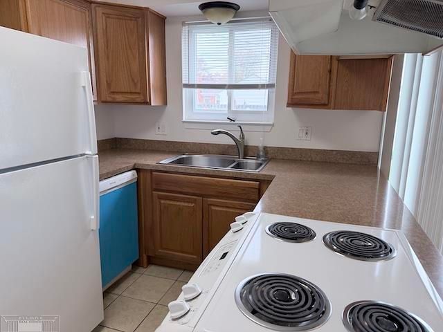 31635 Couchez Street, Saint Clair Shores, MI 48082