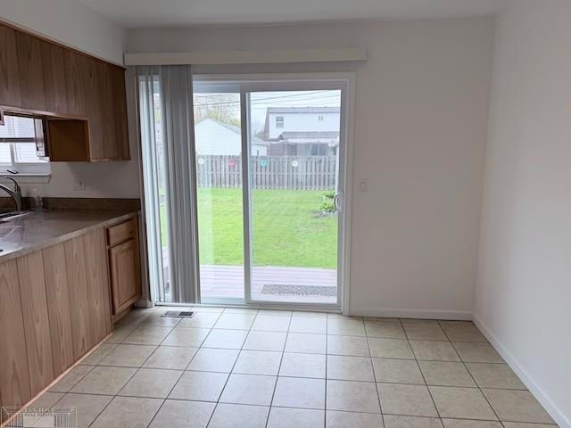 31635 Couchez Street, Saint Clair Shores, MI 48082