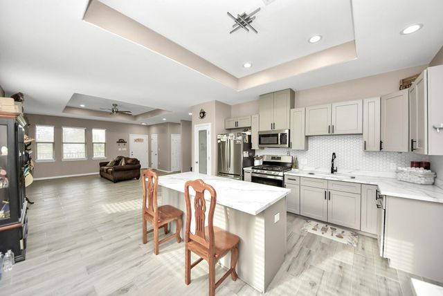 6543 Crestford Lane, Pasadena, TX 77505