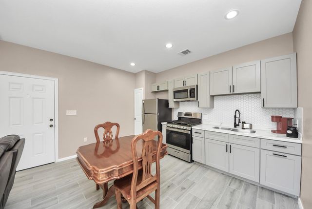 6543 Crestford Lane, Pasadena, TX 77505