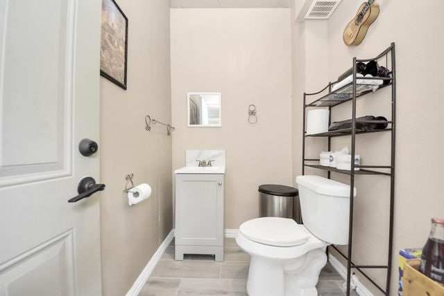 6543 Crestford Lane, Pasadena, TX 77505