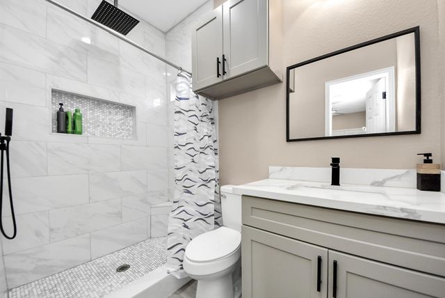 6543 Crestford Lane, Pasadena, TX 77505