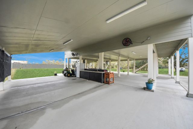 6543 Crestford Lane, Pasadena, TX 77505