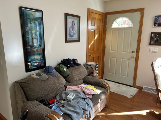 320 Williams Street, Perry, MI 48872