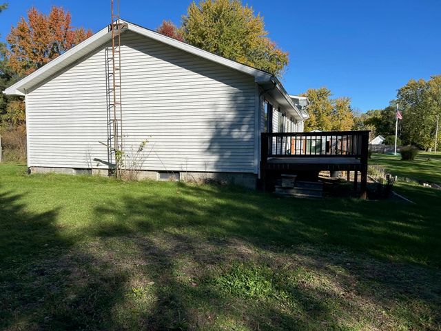 320 Williams Street, Perry, MI 48872