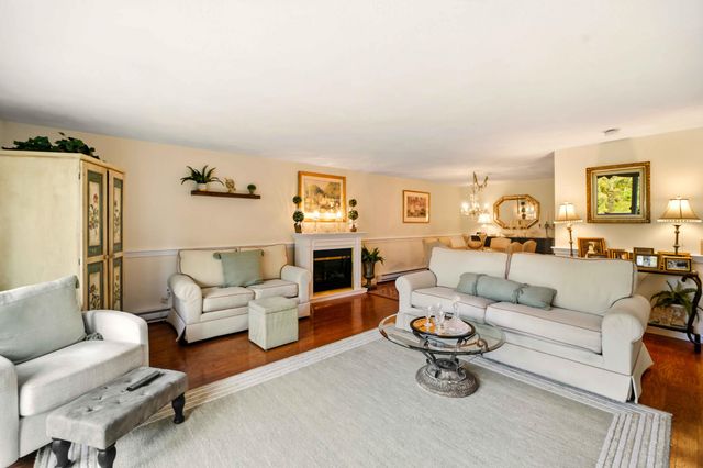 27 Highview Drive UNIT 27, Sandwich, MA 02563
