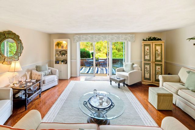 27 Highview Drive UNIT 27, Sandwich, MA 02563