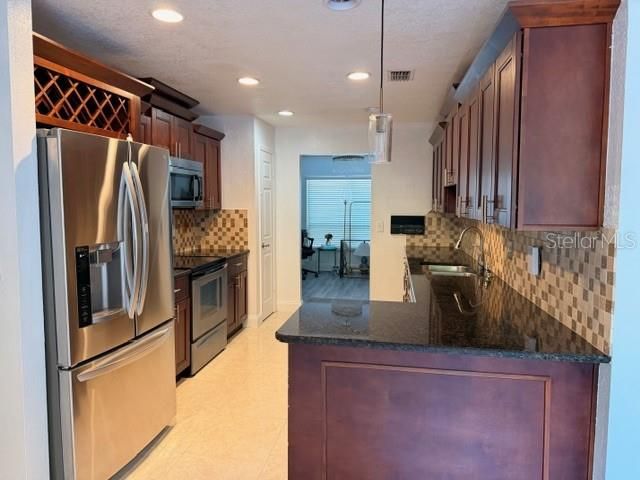 3410 CULLENDALE DRIVE, Tampa, FL 33618