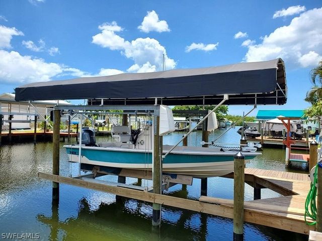 3811 Coconut DR, Other, FL 33956