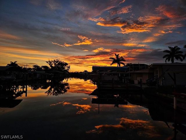 3811 Coconut DR, Other, FL 33956