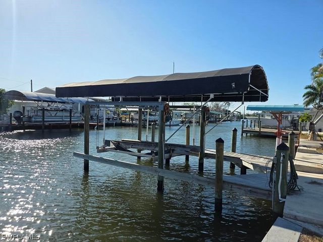 3811 Coconut DR, Other, FL 33956