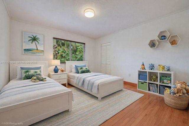 1215 Cordova St, Coral Gables, FL 33134